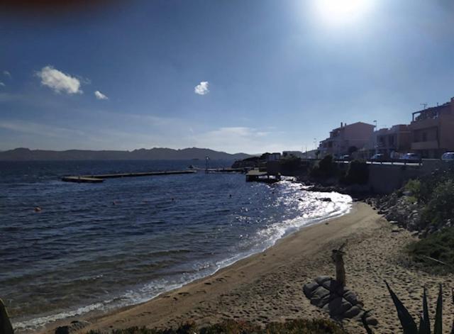 Casa Maddalenina Con Giardino, Vicino Al Mare! Apartment La Maddalena  Bagian luar foto